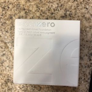 BECCA zero foundation NWT